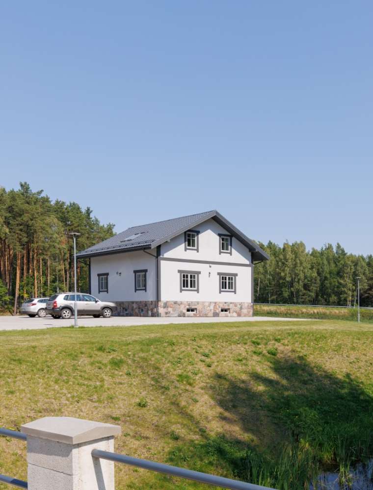 Lakstīgalu kalns