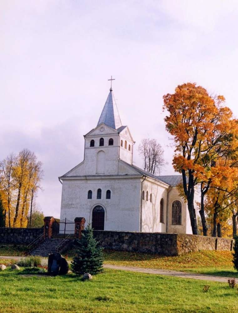 Jasmuižas Sv. Krusta Romas katoļu baznīca