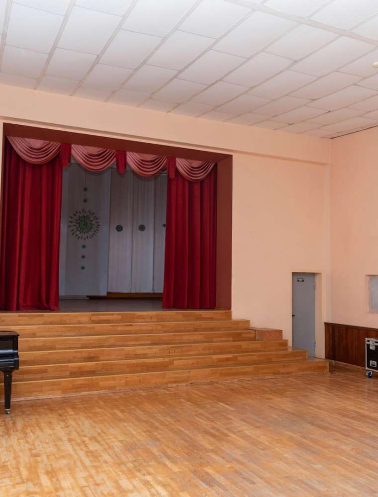 Rožkalnu kultūras nama zāle