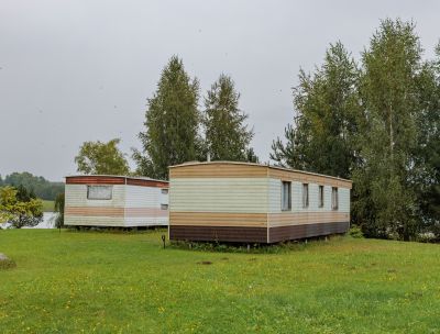 Vāravas
