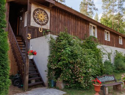Mežinieku mājas