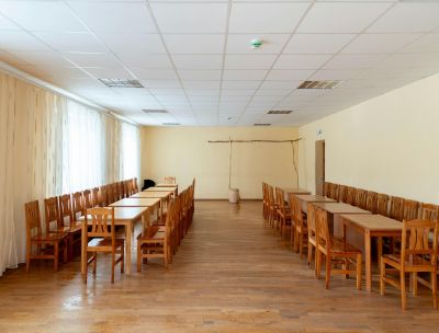 Saunas tautas nama zāle