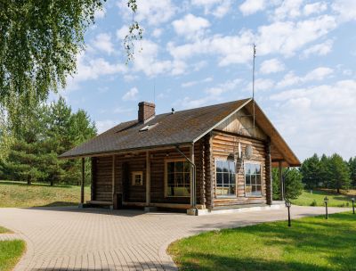 Brīvdienu sala Krastmalas