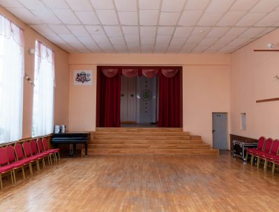 Rožkalnu kultūras nama zāle
