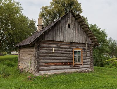Vāravas