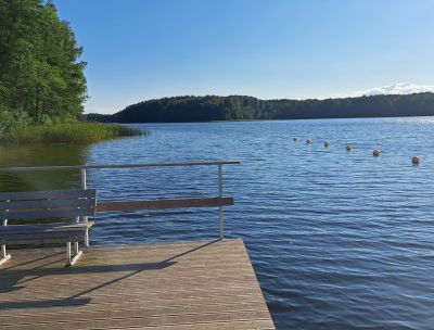 Atpūtas vieta Geļenovas muižas parkā