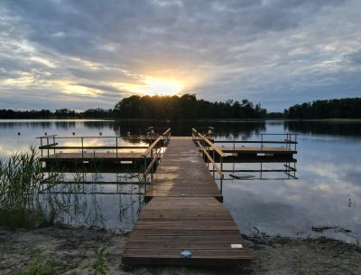 Atpūtas vieta Geļenovas muižas parkā